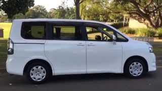 Used 8 seater cars search and comparison on desktop screen